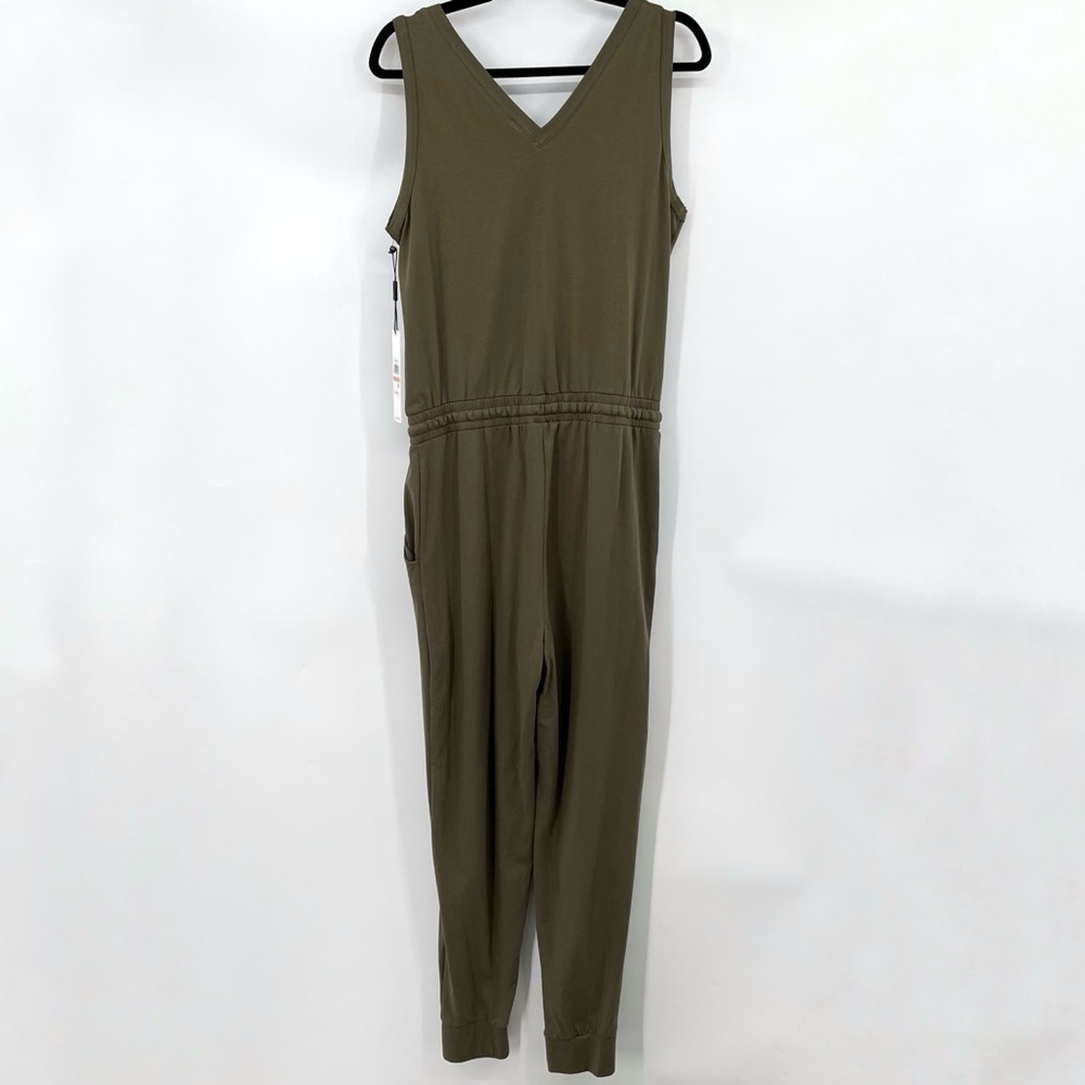 NEW! Calvin Klein Hunter Green Jumpsuit - Picture 11 of 14